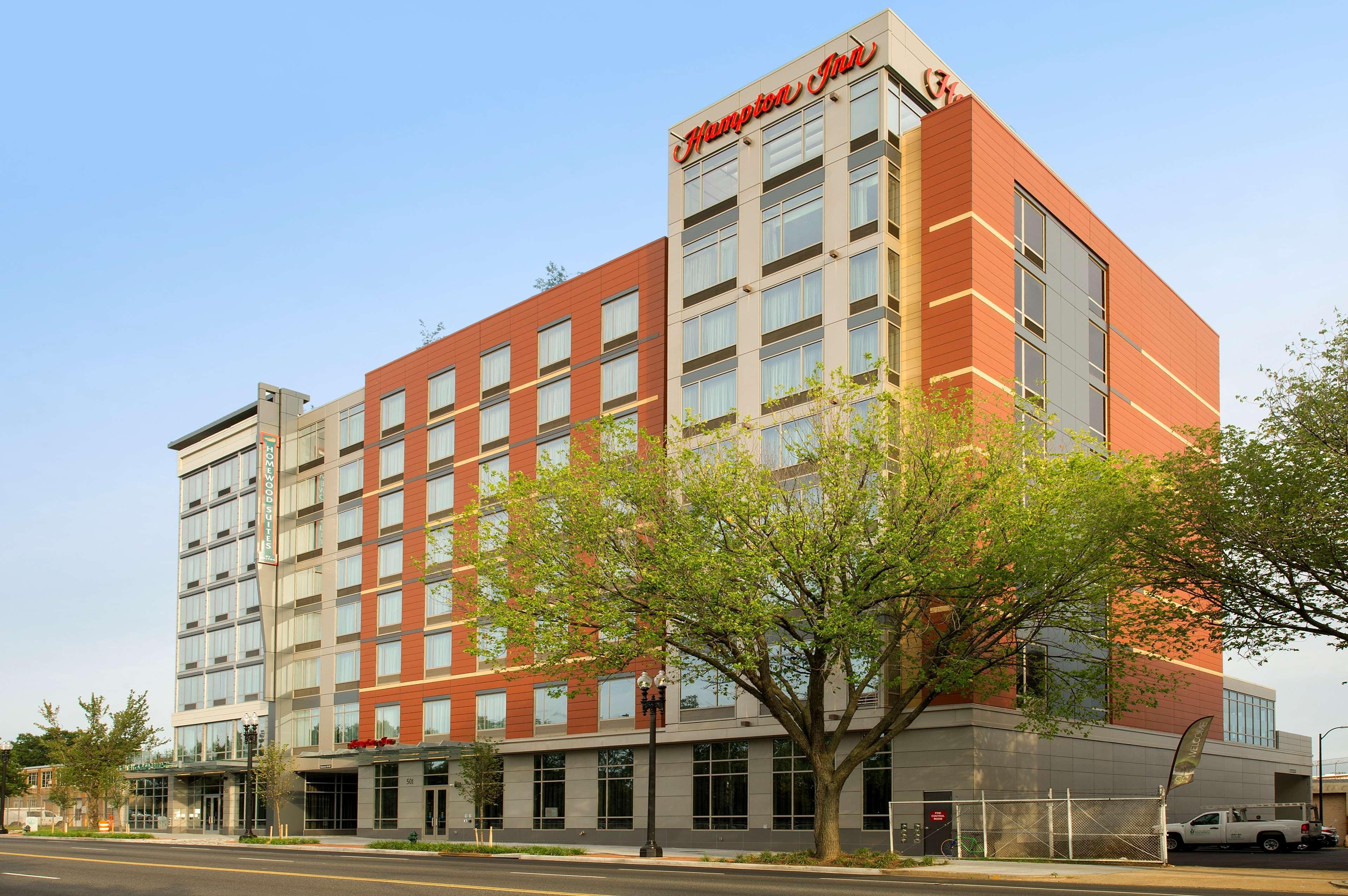 Hampton Inn Washington Dc Noma Union Station Exterior photo